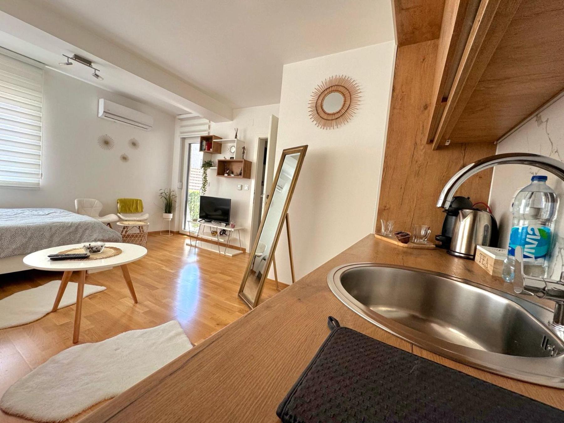 Brčko Afrika Apartment מראה חיצוני תמונה